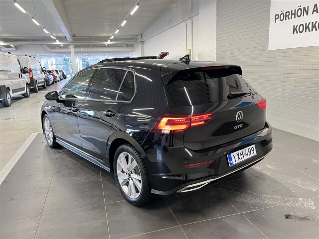 VOLKSWAGEN Golf 2021 GTE 180 kW (PHEV) DSG-automaatti, 1-omisteinen suomiauto, takuu! Hieno yksilö!