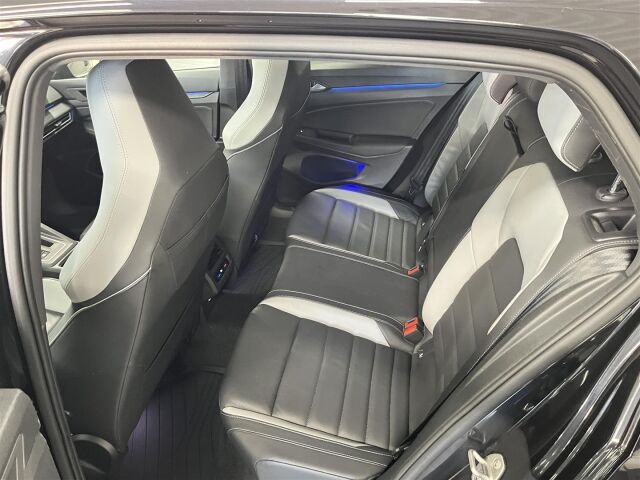 VOLKSWAGEN Golf 2021 GTE 180 kW (PHEV) DSG-automaatti, 1-omisteinen suomiauto, takuu! Hieno yksilö!