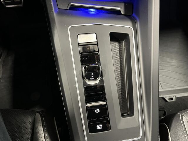 VOLKSWAGEN Golf 2021 GTE 180 kW (PHEV) DSG-automaatti, 1-omisteinen suomiauto, takuu! Hieno yksilö!