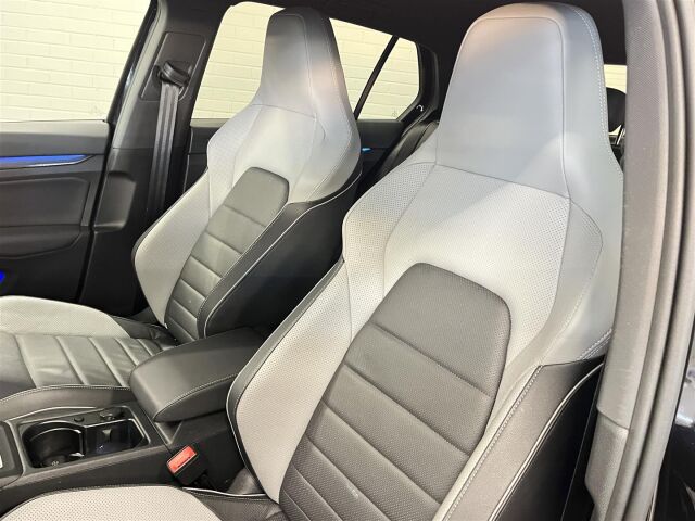 VOLKSWAGEN Golf 2021 GTE 180 kW (PHEV) DSG-automaatti, 1-omisteinen suomiauto, takuu! Hieno yksilö!