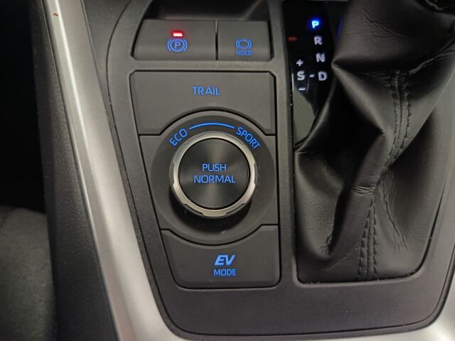 TOYOTA RAV4 2021 2,5 Hybrid AWD-i Active