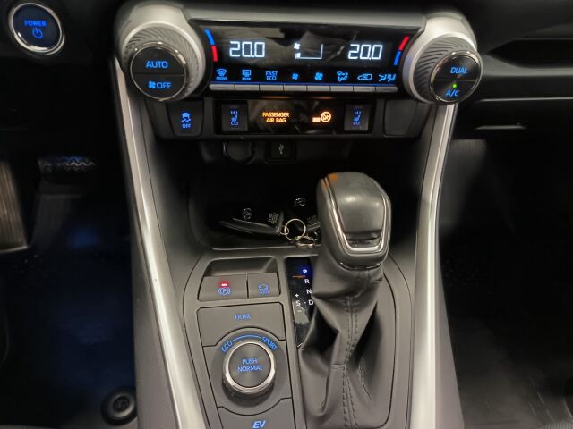TOYOTA RAV4 2021 2,5 Hybrid AWD-i Active