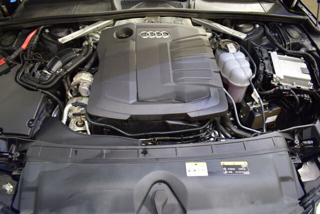 AUDI A4 allroad quattro 2021 Business 40 TDI 150 kW MHEV quattro S tronic* 1.om!,Led-Matrix, Kauko-Webasto, vetokoukku*