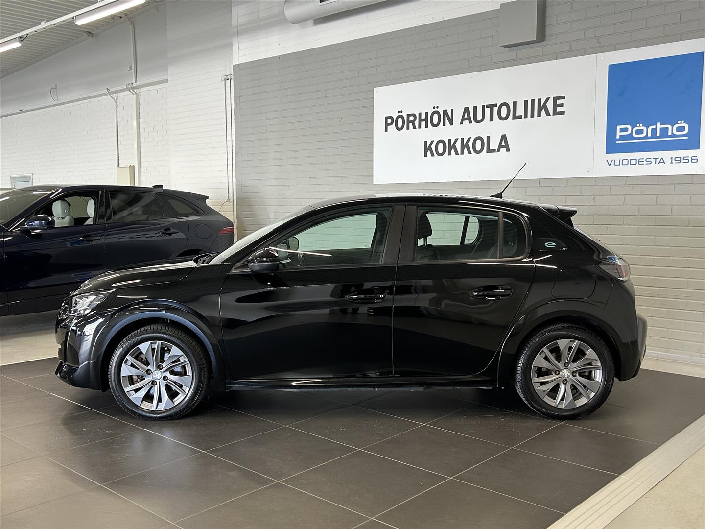 Peugeot e-208 2021, kuva 6/29