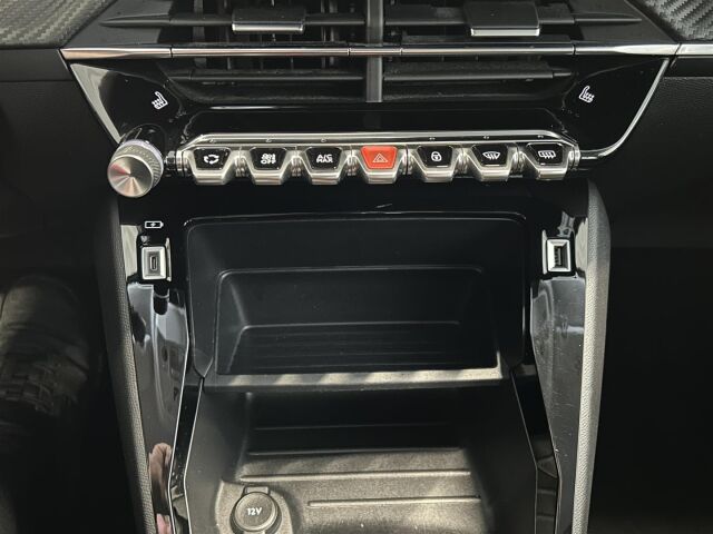 PEUGEOT e-208 2021 Active 50 kWh 136 Automaatti / LED-valot / Vakkari / Hieno!