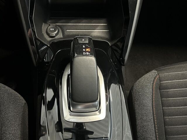 PEUGEOT e-208 2021 Active 50 kWh 136 Automaatti / LED-valot / Vakkari / Hieno!