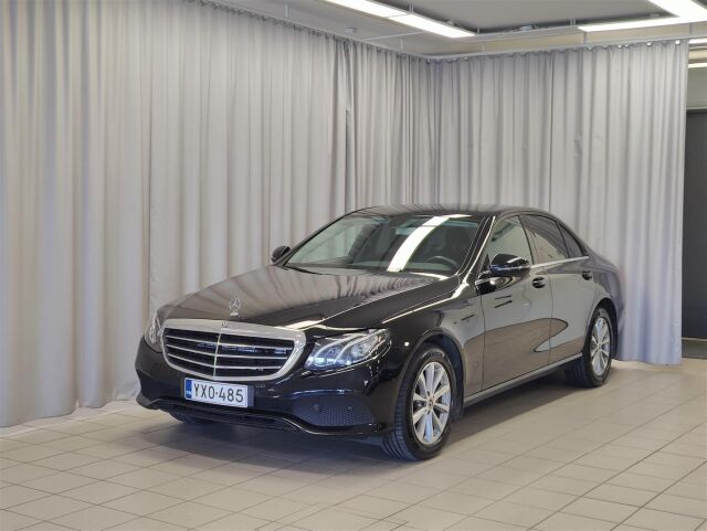 MERCEDES-BENZ E 2017 220 d 4Matic A Premium Business