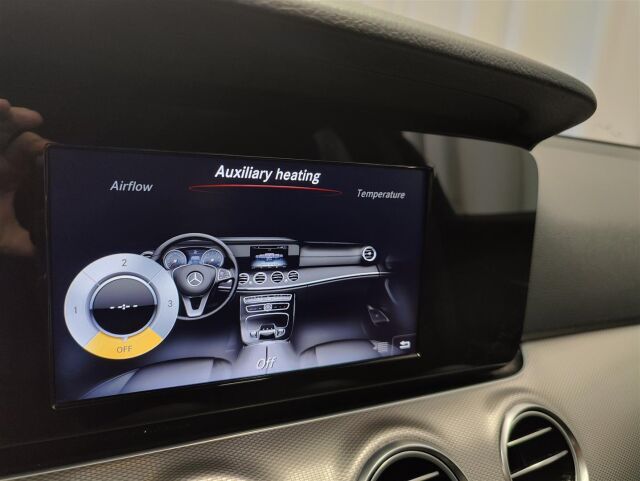 MERCEDES-BENZ E 2017 220 d 4Matic A Premium Business