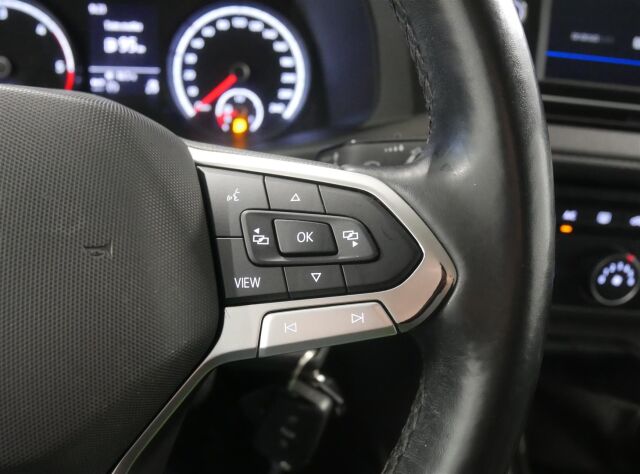 VOLKSWAGEN Transporter 2021 umpipakettiauto Pitkä 2,0 TDI 110 kW 4Motion