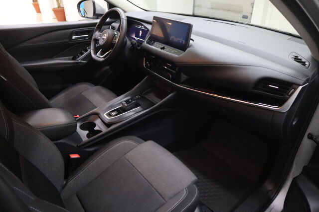 NISSAN Qashqai 2024 e-POWER 2WD N-Connecta 12.3" TFT *Tehdastakuu voimassa, 1- omistaja, 2 renkaat alumiinivanteilla*