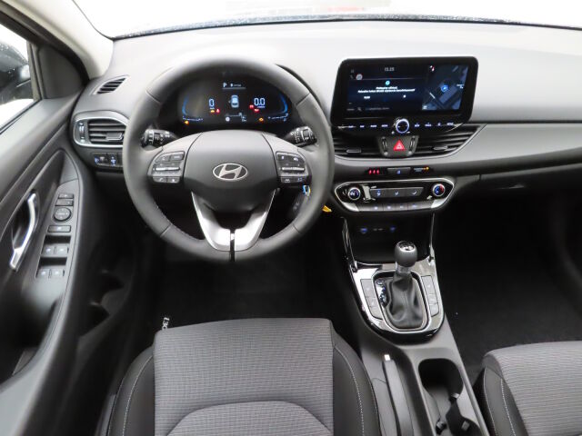 Hyundai i30 Wagon 2025 1.0 T-GDi 100 hv 7DCT-aut. Fresh Plus MY25