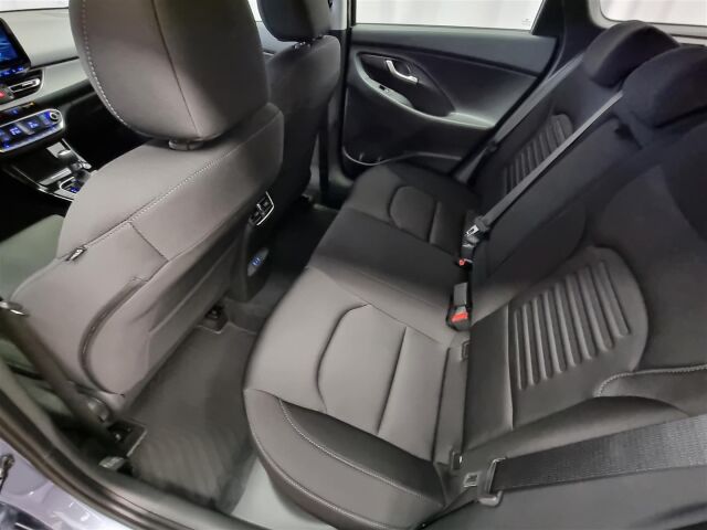 Hyundai i30 Wagon 2025 1.0 T-GDi 100 hv 7DCT-aut. Comfort MY25