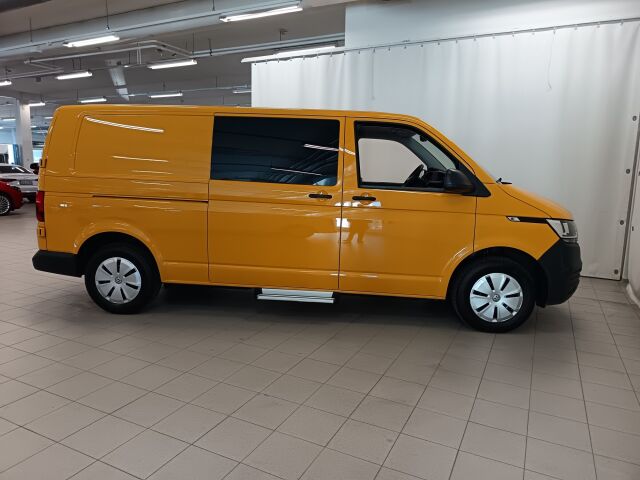 VOLKSWAGEN Transporter 2024 umpipakettiauto Pitkä 2,0 TDI 110 kW 4Motion DSG 3200kg (MAR)