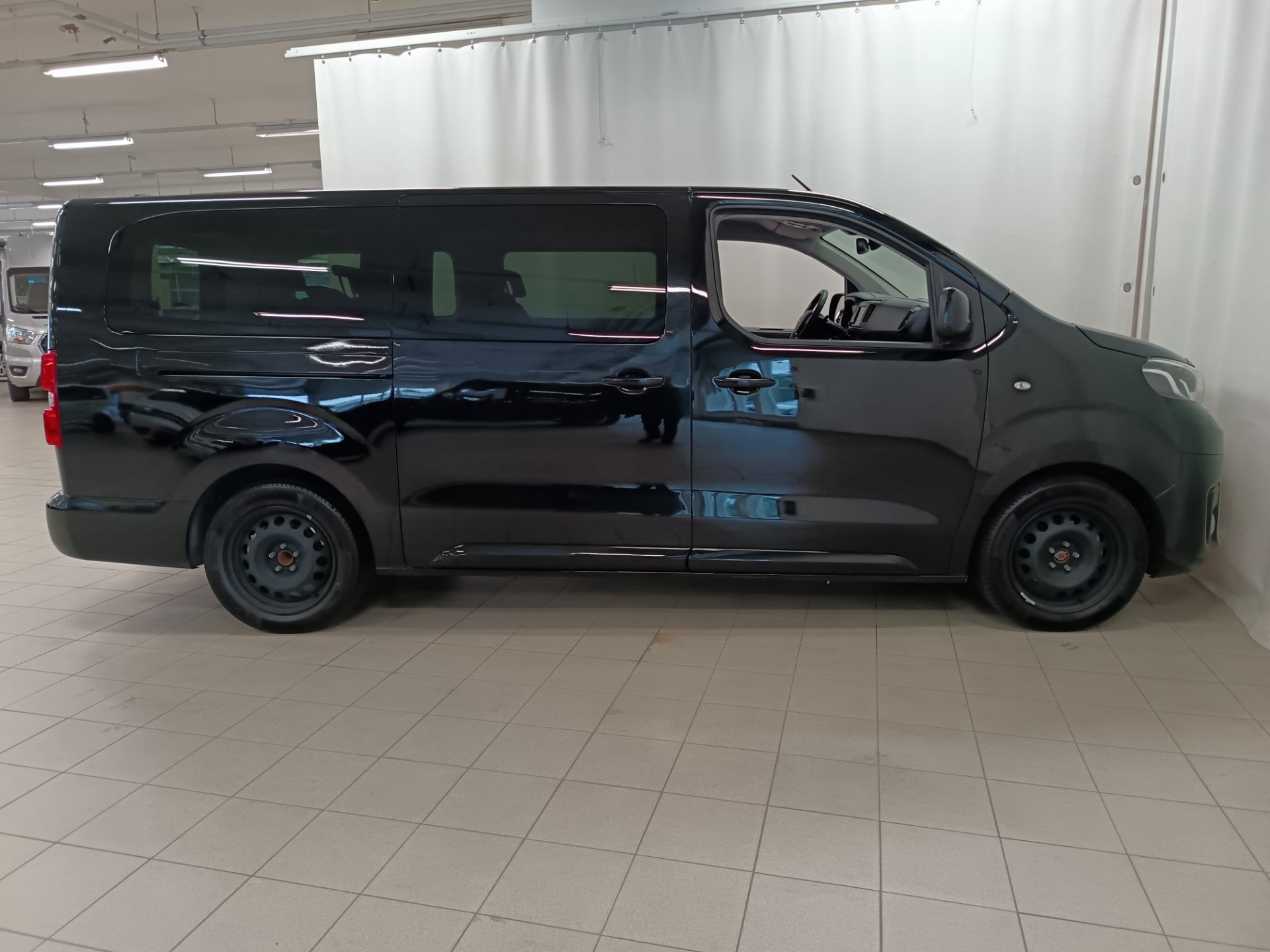 Toyota Proace Verso 2024, photo 6/27
