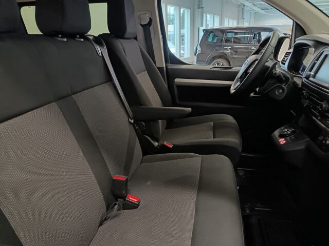 Toyota Proace Verso 2024 Active Edition L2 2,0 D 180 Aut. **1. OM, ALVILLINEN BUSSI**