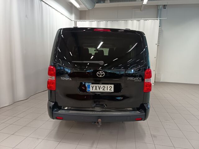 Toyota Proace Verso 2024 Active Edition L2 2,0 D 180 Aut. **1. OM, ALVILLINEN BUSSI**