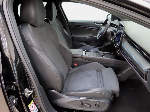 Volkswagen ID.7 2024 Pro Elegance 210 kW Akku 77 kWh