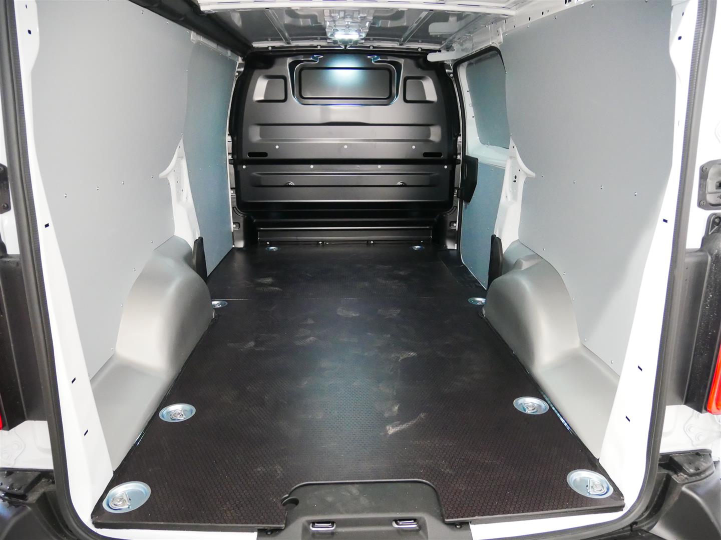 Opel Vivaro 2024, kuva 5/11