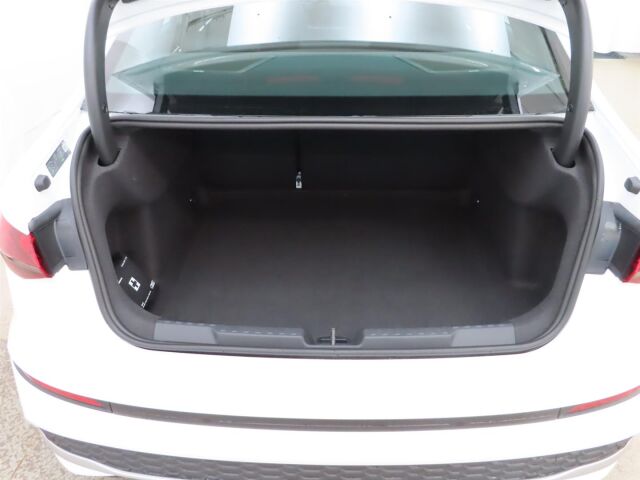 Audi A3 2025 Sedan TFSI quattro 204hv Plus