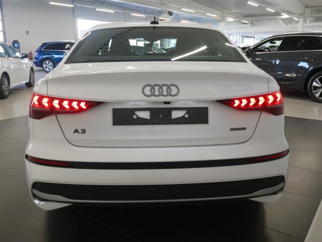 Audi A3 2025 Sedan TFSI quattro 150 kW Plus ***Tähän autoon 3 vuoden / 150tkm jatkoturva veloituksetta!***