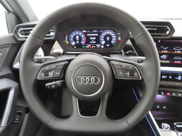 Audi A3 2025 Sedan TFSI quattro 204hv Plus