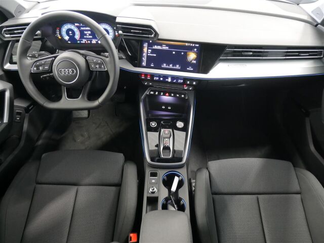 Audi A3 2025 Sedan TFSI quattro 150 kW Plus ***Tähän autoon 3 vuoden / 150tkm jatkoturva veloituksetta!***