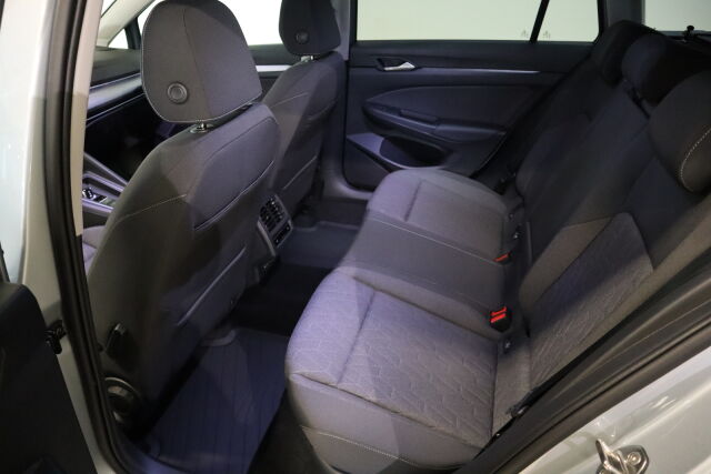 Volkswagen Golf 2026 Variant Comfort Edition 1,5 eTSI 85 kW (MHEV) DSG-automaatti