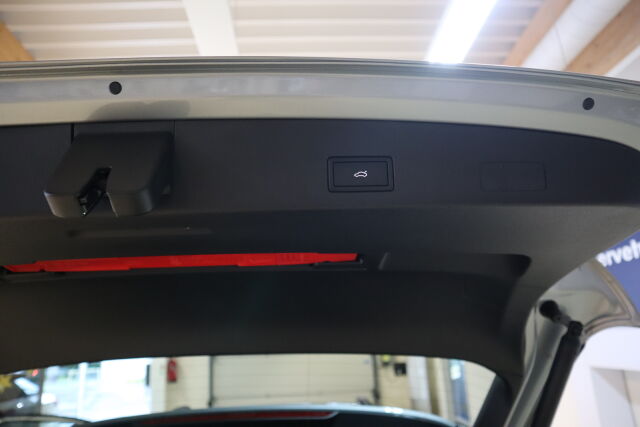 Volkswagen Golf 2026 Variant Comfort Edition 1,5 eTSI 85 kW (MHEV) DSG-automaatti