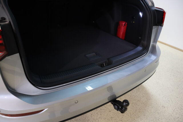 Volkswagen Golf 2026 Variant Comfort Edition 1,5 eTSI 85 kW (MHEV) DSG-automaatti