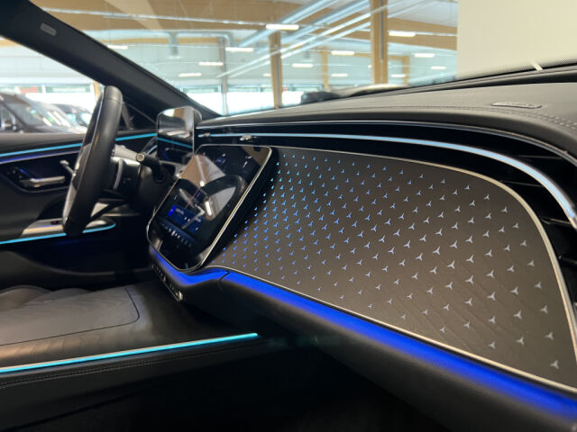 MERCEDES-BENZ E 2024 300 de 4MATIC *2x AMG-paketti *Augmented reality *MBUX Premium *Burmester *Digital Led *Panoraama *2