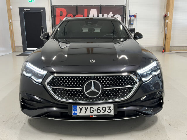 MERCEDES-BENZ E 2024 300 de 4MATIC *2x AMG-paketti *Augmented reality *MBUX Premium *Burmester *Digital Led *Panoraama *2