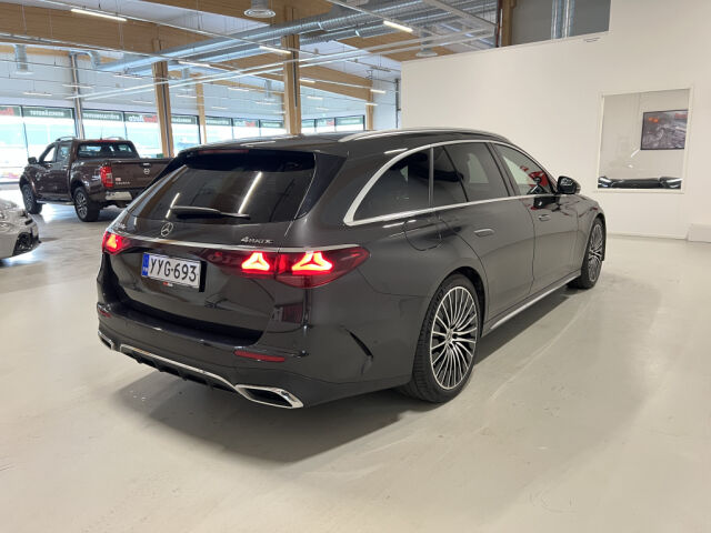 MERCEDES-BENZ E 2024 300 de 4MATIC *2x AMG-paketti *Augmented reality *MBUX Premium *Burmester *Digital Led *Panoraama *2
