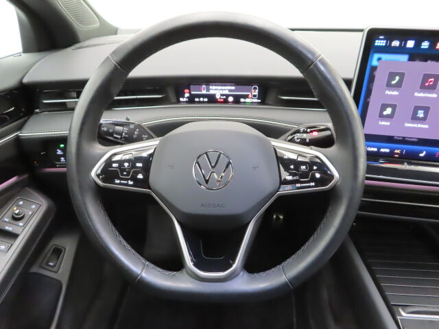 Volkswagen ID.7 2025 Tourer Pro Elegance 75-v Juhlamalli 210 kW, akku 77 kWh