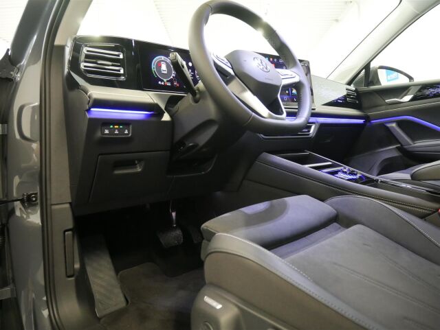 Volkswagen Tiguan 2025 Elegance 75-v Juhlamalli eHybrid 150 kW DSG-automaatti*Heti toimitukseen!*