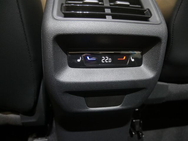 Volkswagen Tiguan 2025 Elegance 75-v Juhlamalli eHybrid 150 kW DSG-automaatti*Heti toimitukseen!*