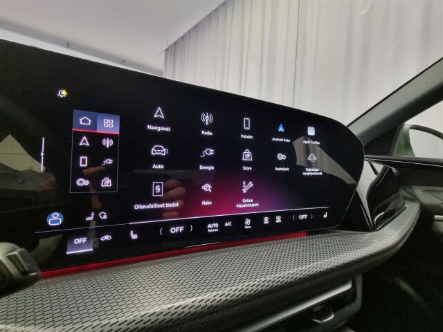 Audi Q5 2026 e-hybrid quattro 220 kW | Tämä myyty, vastaava Grenadine punainen saatavana |