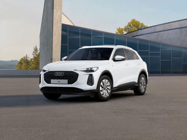 Audi Q5 2026 e-hybrid quattro 220 kW. Nyt Jatkoturva 3 vuotta, kokonaiskilometrimäärä maks. 150 000 km