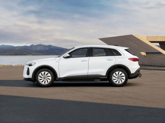 Audi Q5 2026 e-hybrid quattro 220 kW. Nyt Jatkoturva 3 vuotta, kokonaiskilometrimäärä maks. 150 000 km