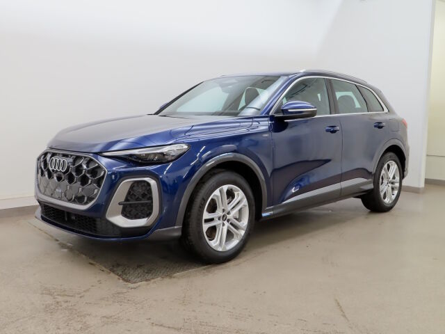 Audi Q5 2026 e-hybrid quattro 220 kW Tähän autoon jatkoturvakampalla yhteensä 5 vuoden takuu!