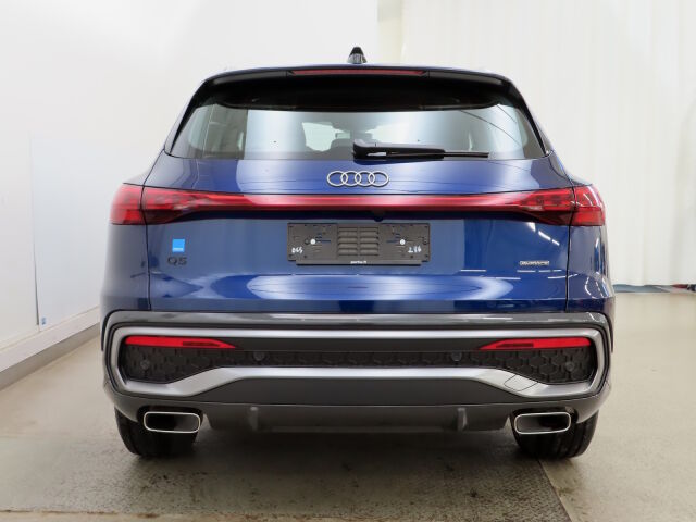 Audi Q5 2026 e-hybrid quattro 220 kW Tähän autoon jatkoturvakampalla yhteensä 5 vuoden takuu!