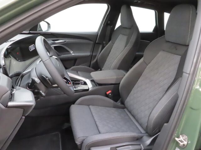 Audi Q5 2026 e-hybrid quattro 220 kW: Viiden vuoden / 100 000km tehdastakuu