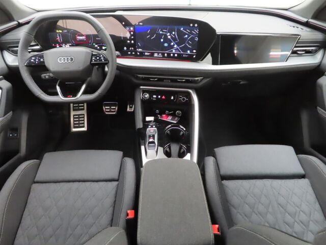 Audi Q5 2026 e-hybrid quattro 220 kW: Viiden vuoden / 100 000km tehdastakuu