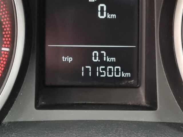 VOLKSWAGEN Golf 2010 Comfortline 1,4 TSI 90 kW 4-ovinen / Vakionopeudensäädin / Koukku  / M-Lämmitin