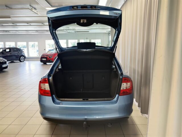 SKODA Rapid 2013 1,2 TSI 105 Elegance  * VETOKOUKKU,  Moottorilämmitin *