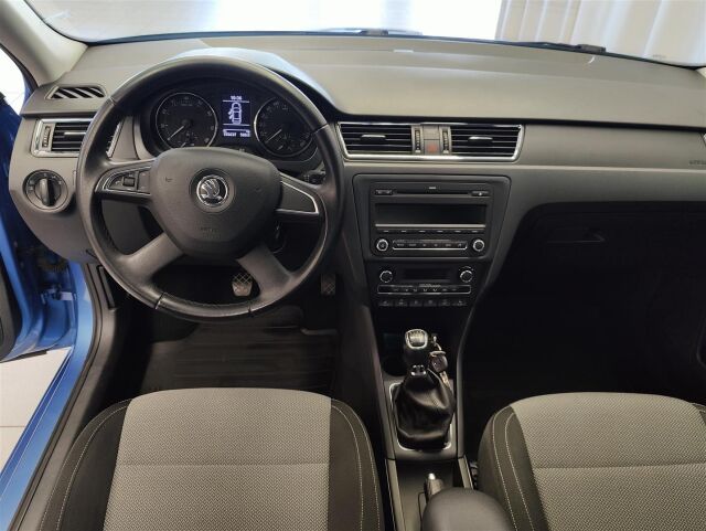 SKODA Rapid 2013 1,2 TSI 105 Elegance  * VETOKOUKKU,  Moottorilämmitin *