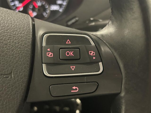 VOLKSWAGEN Jetta 2014 Comfortline 1,2 TSI 77 kW (105 hv) BlueMotion Technology