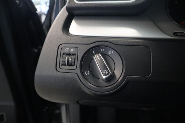 VOLKSWAGEN Passat 2014 Sedan Trendline 1,4 TSI 90 kW (122 hv) BlueMotion Technology