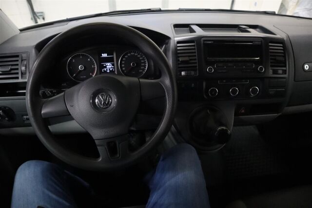 VOLKSWAGEN Transporter 2014 umpipakettiauto 2,0 TDI 62 kW BlueMotion   1 omistaja!  Ehjä paku!