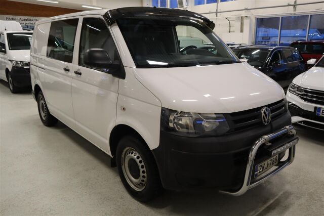 VOLKSWAGEN Transporter 2014 umpipakettiauto 2,0 TDI 62 kW BlueMotion   1 omistaja!  Ehjä paku!