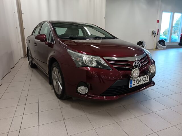 TOYOTA Avensis 2015 1,8 Valvematic Active Edition 4ov Multidrive S ** 1-om ikiliikkuja lapista**